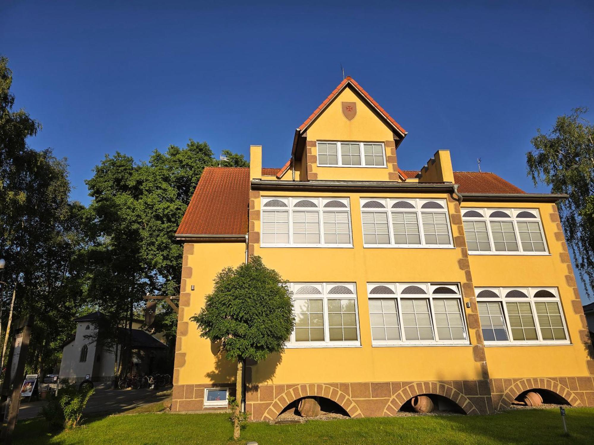 Ostsee-Rittergut-Ruegen Mit Binzhotel & Ordenskapelle & Romantikgut Экстерьер фото